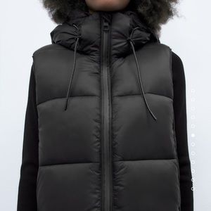 Cropped Hooded Puffer Vest - ZARA